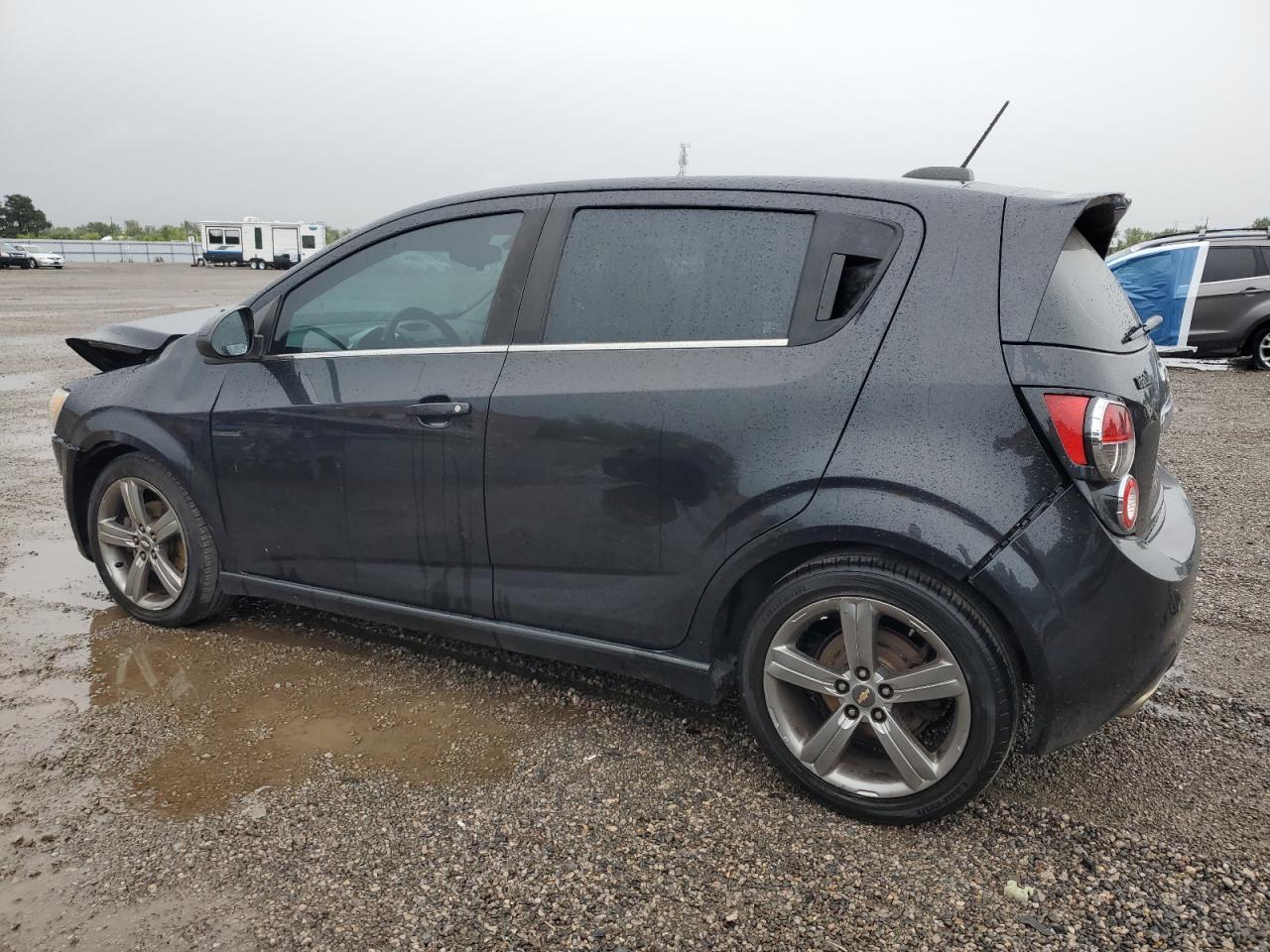 2015 Chevrolet Sonic Rs - Фото 2