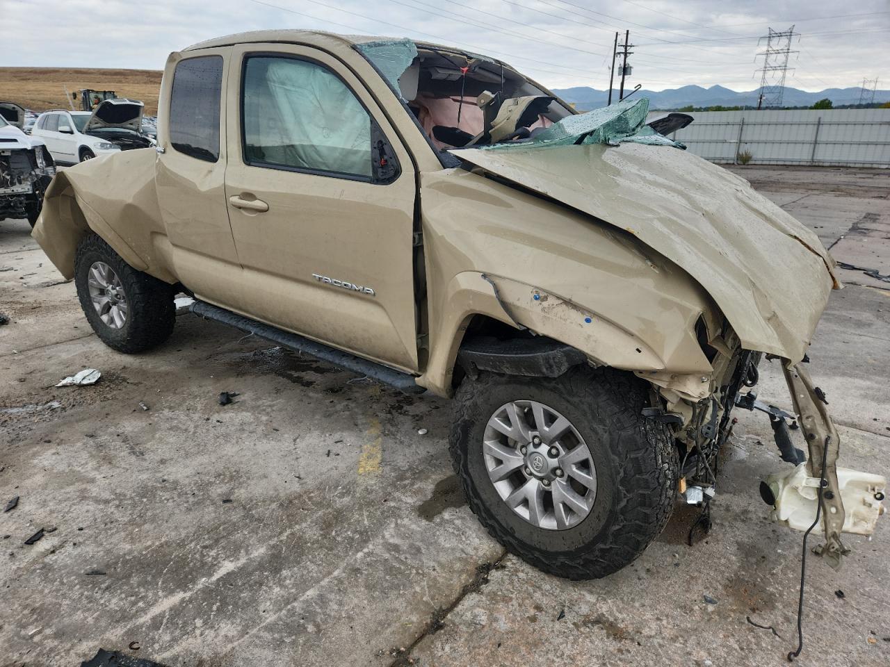 2016 Toyota Tacoma Access Cab - Image 4