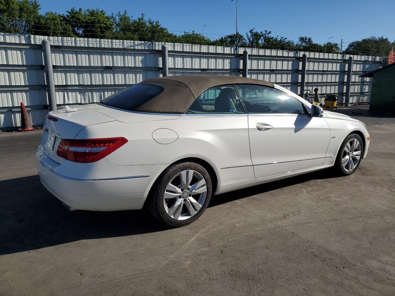 2012 Mercedes-Benz E 350 - Image 3