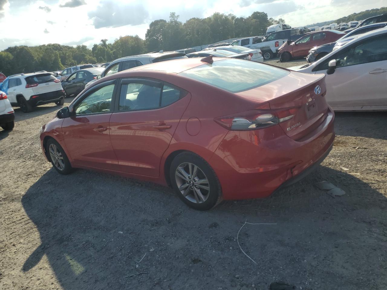 2017 Hyundai Elantra Se - Фото 2