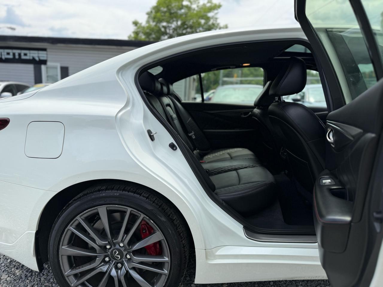 2023 Infiniti Q50 Red Sport 400 - Фото 6