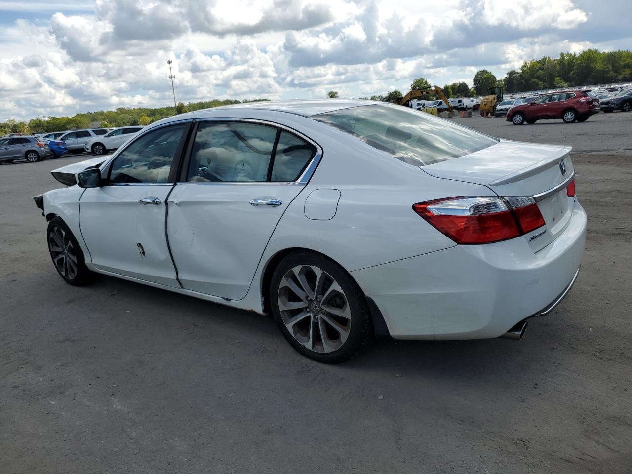 2014 Honda Accord Sport - Фото 2