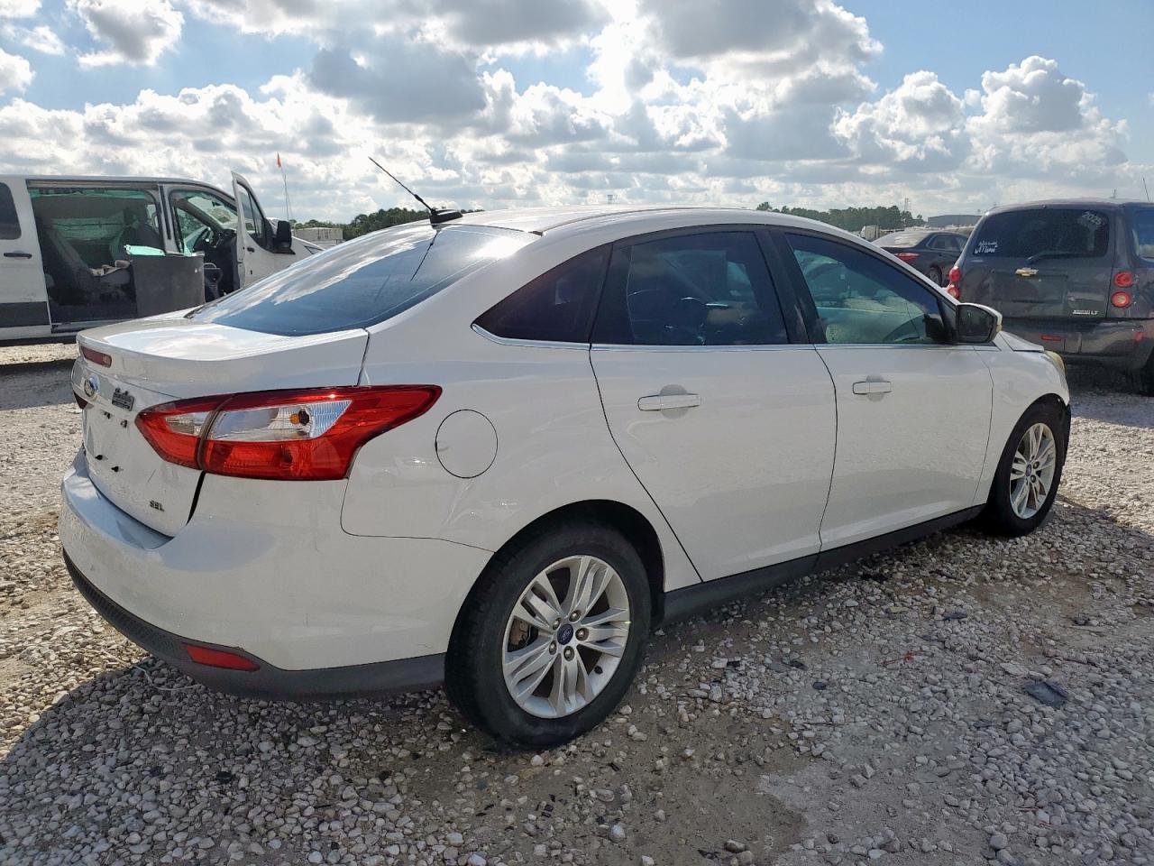 2012 Ford Focus Sel - Image 3