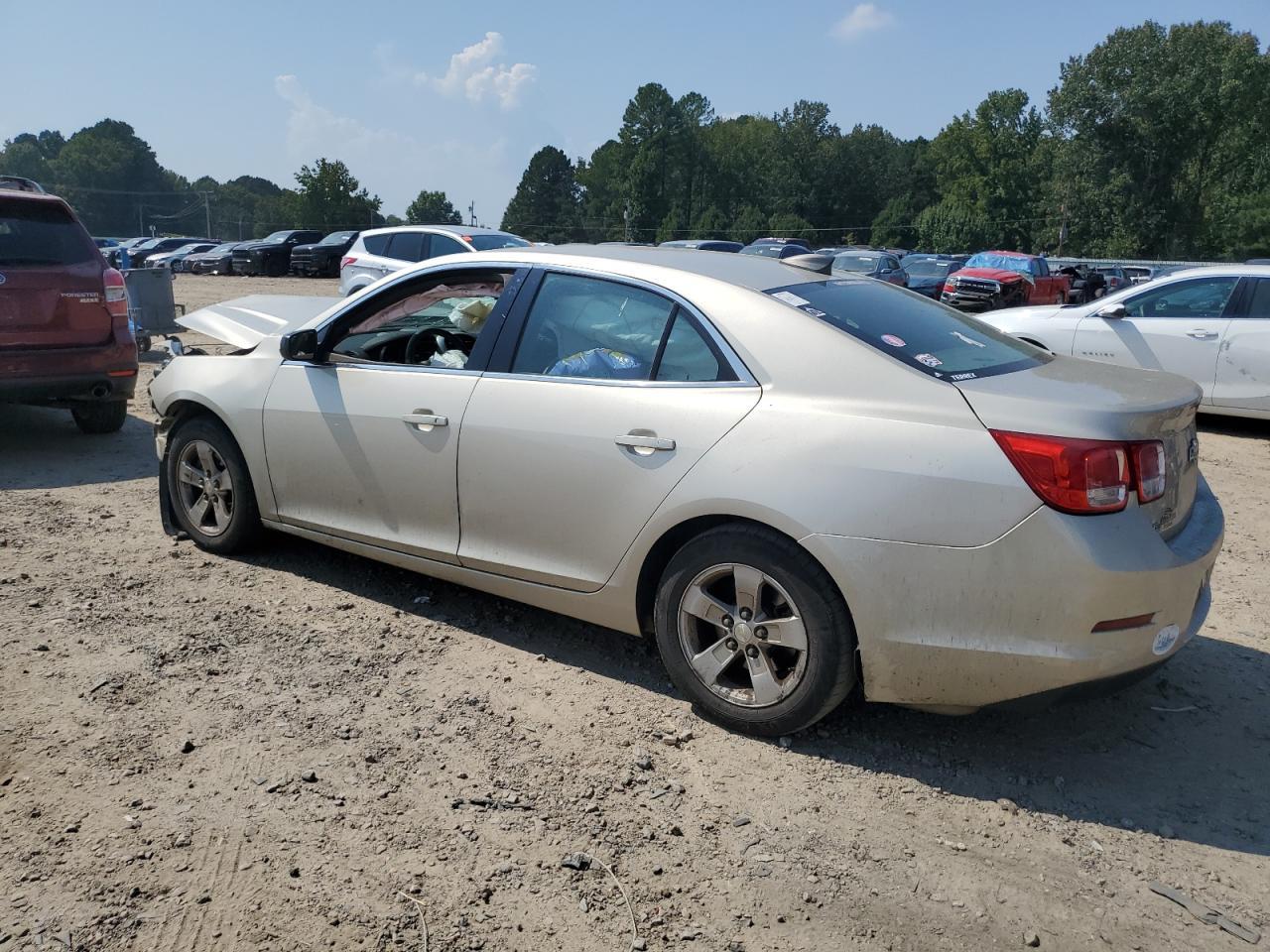 2015 Chevrolet Malibu Ls - Фото 2
