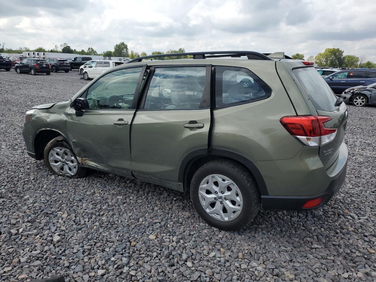 2020 Subaru Forester - Фото 2