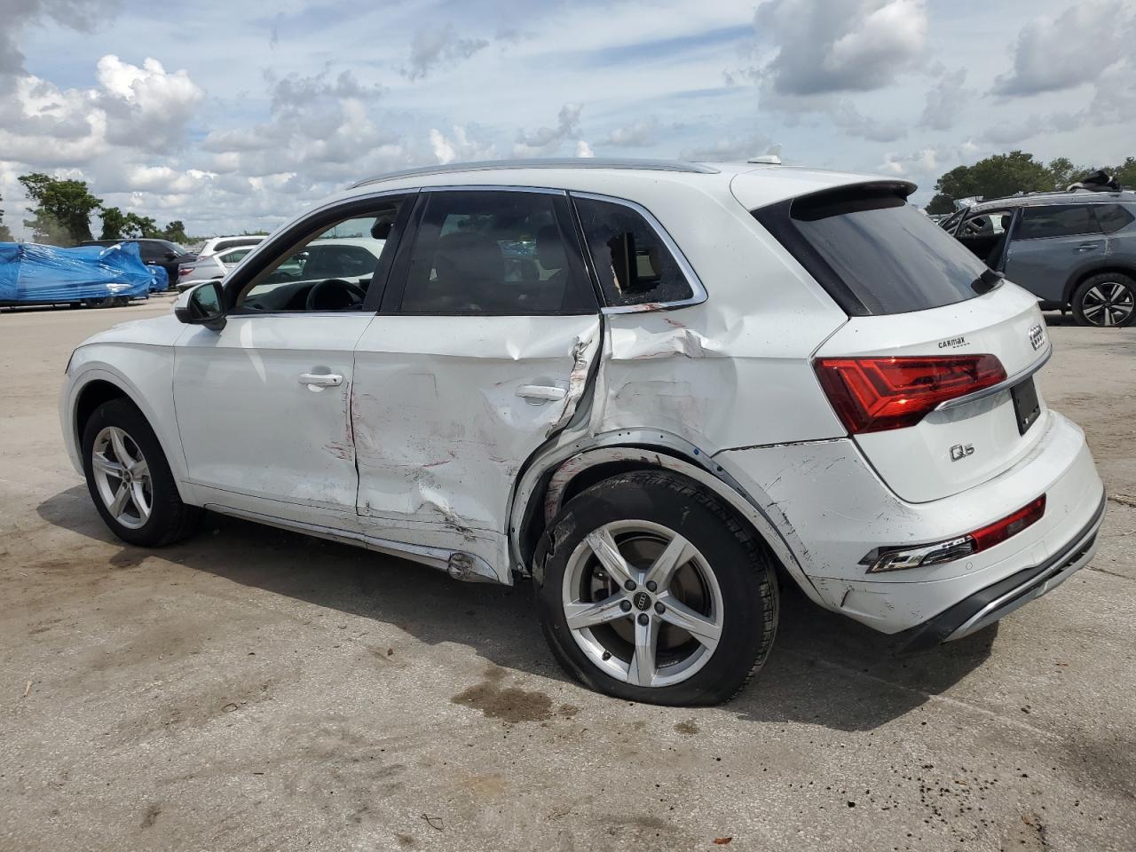 2021 Audi Q5 Premium - Фото 2