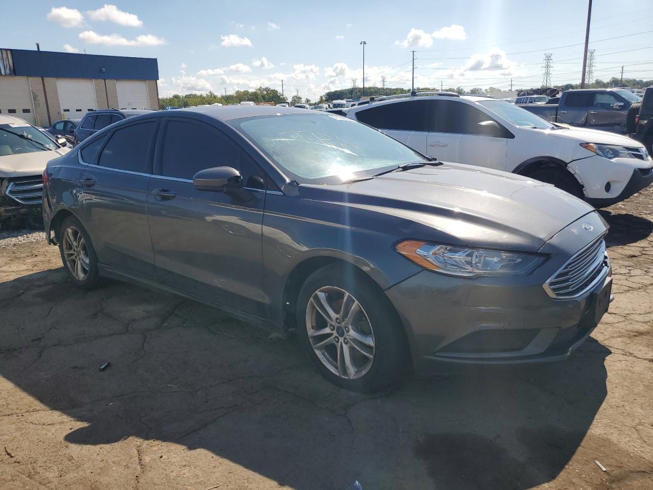 2018 Ford Fusion Se - Фото 4