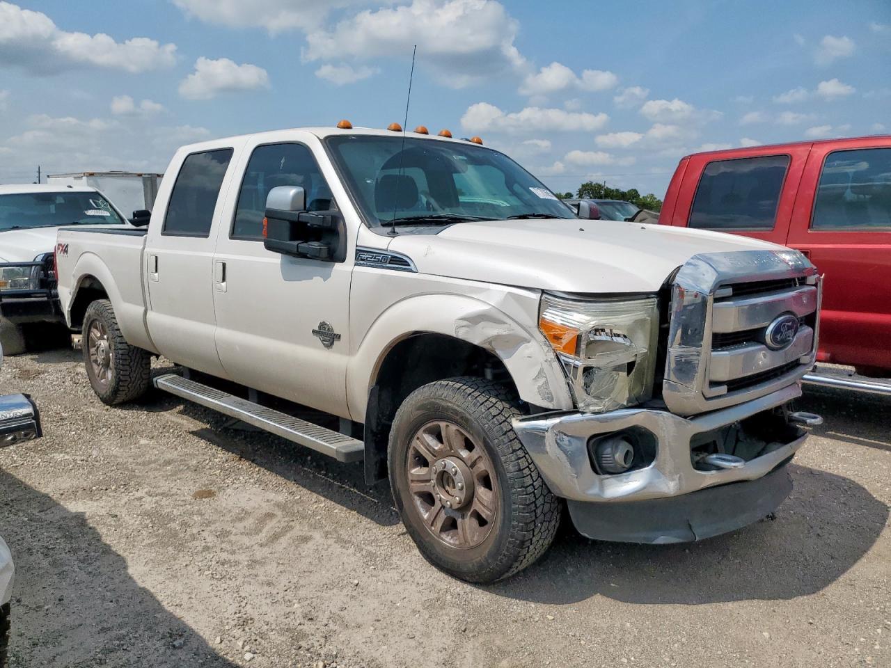 2015 Ford F250 Super Duty - Фото 4