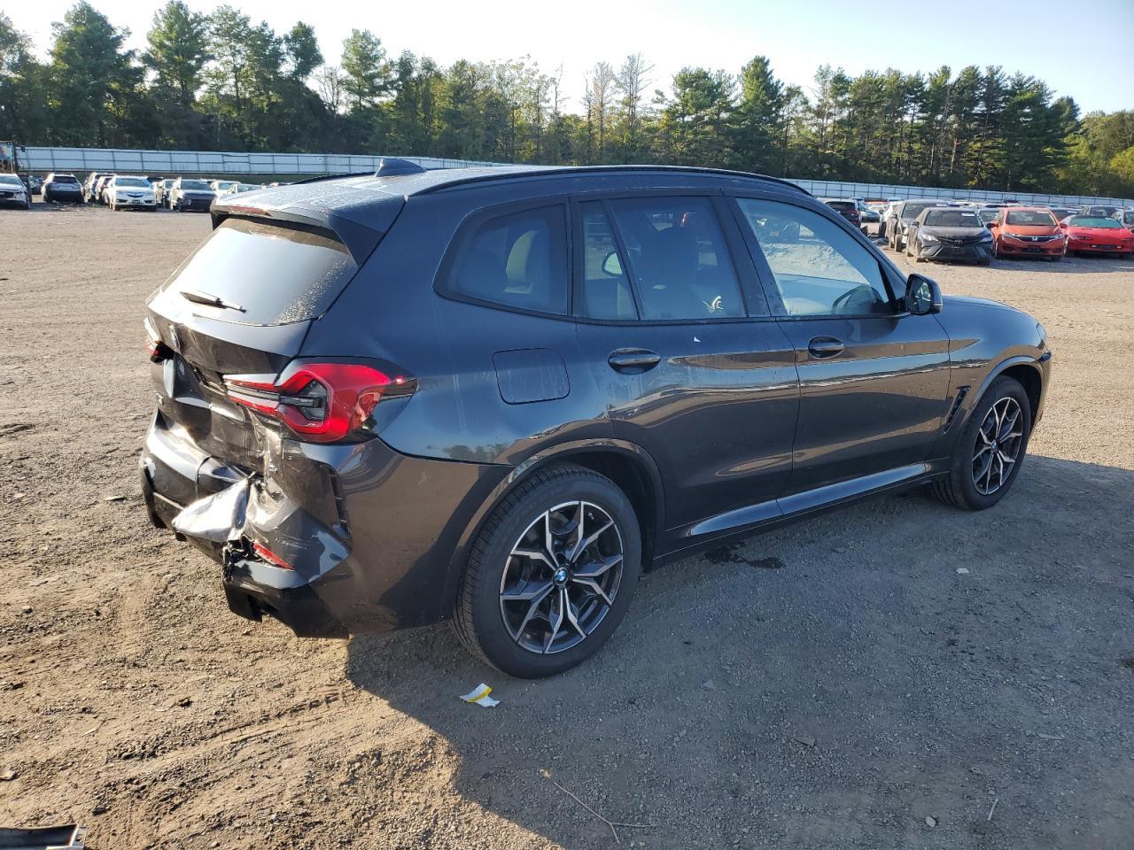 2024 BMW X3 xDrive30I - Image 3