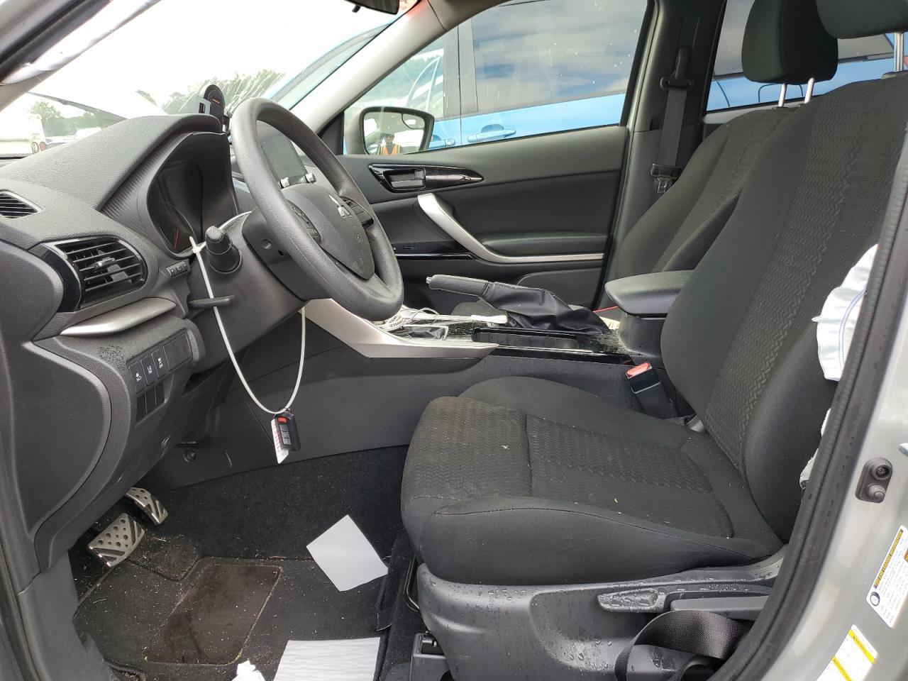 2024 Mitsubishi Eclipse Cross Le - Image 7