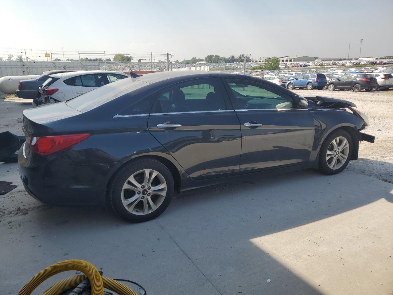 2011 Hyundai Sonata Se - Image 3