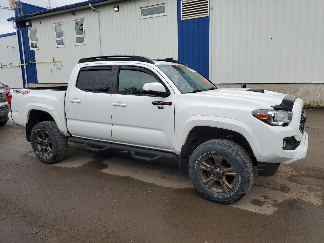 2018 Toyota Tacoma Double Cab - Фото 4