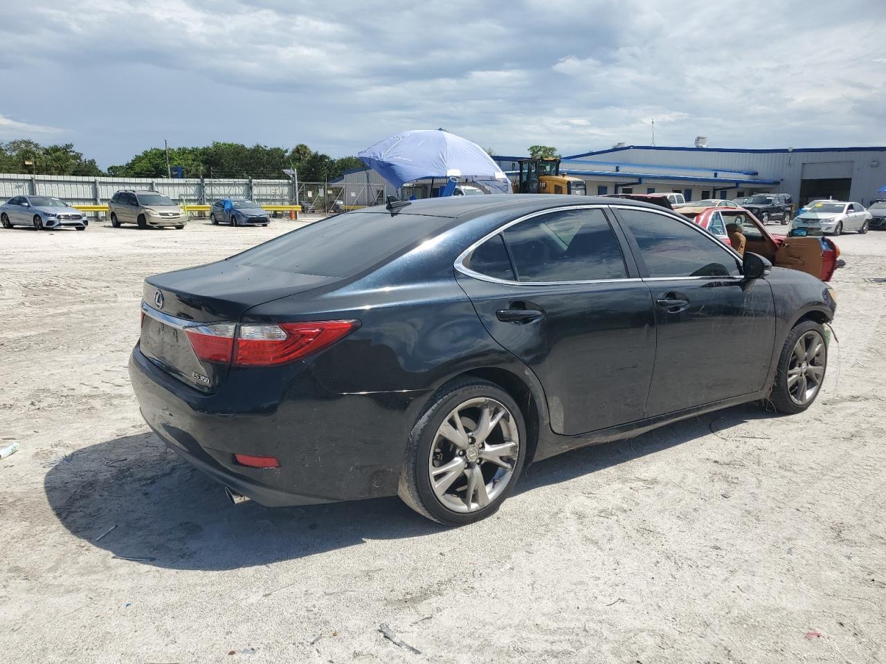 2013 Lexus Es 350 - Image 3