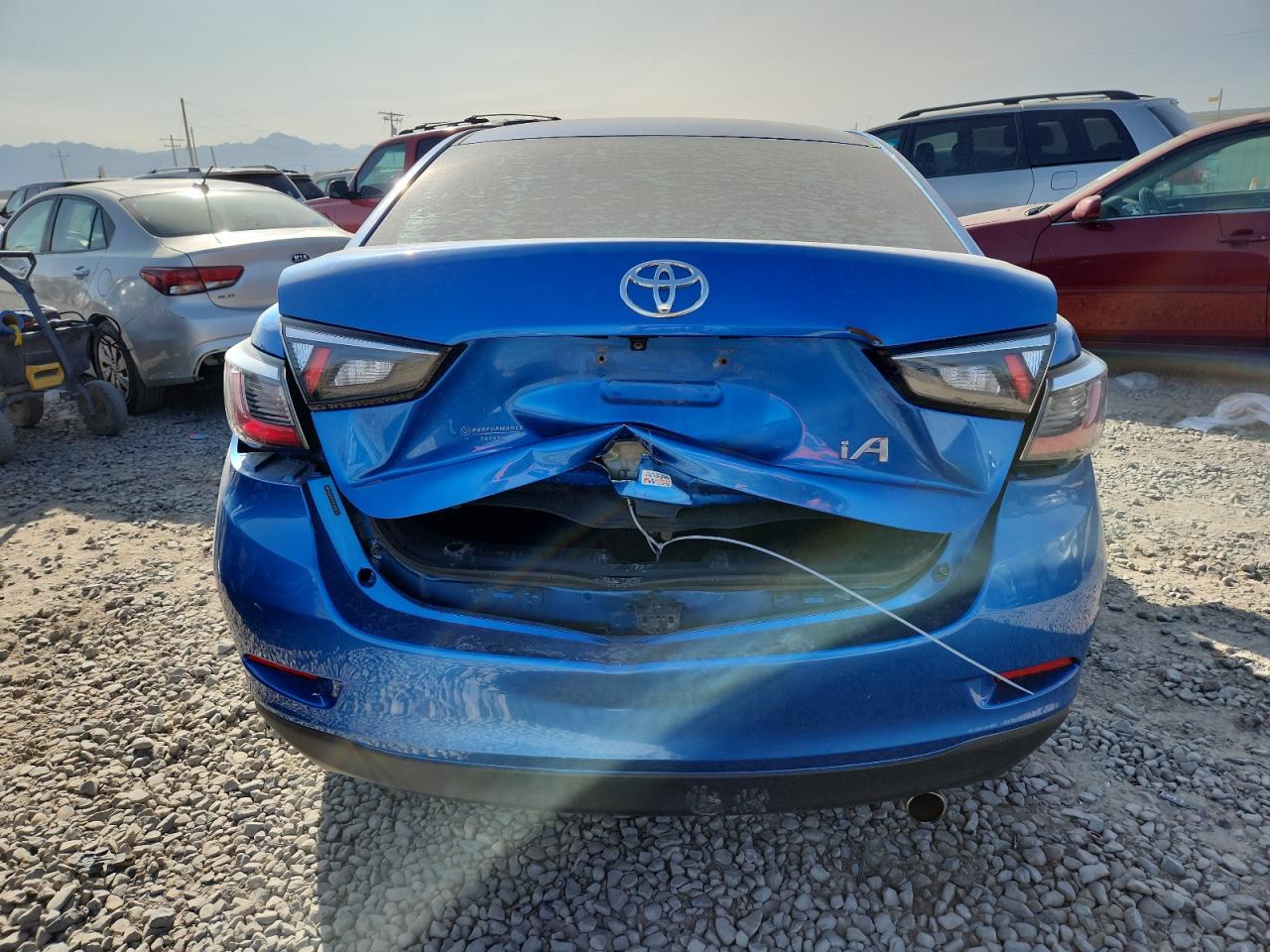 2018 Toyota Yaris Ia - Фото 6
