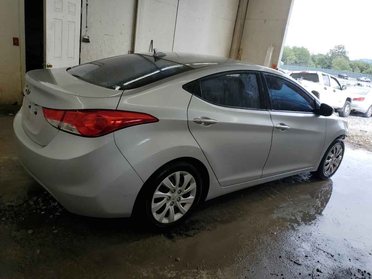 2011 Hyundai Elantra Gls - Фото 3