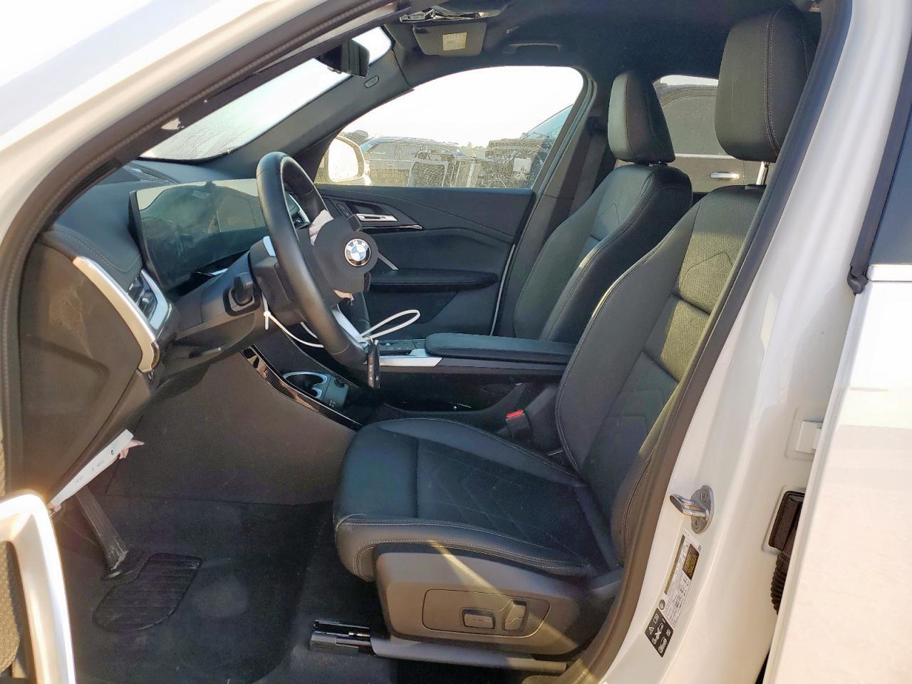 2024 BMW X1 xDrive28I - Image 7