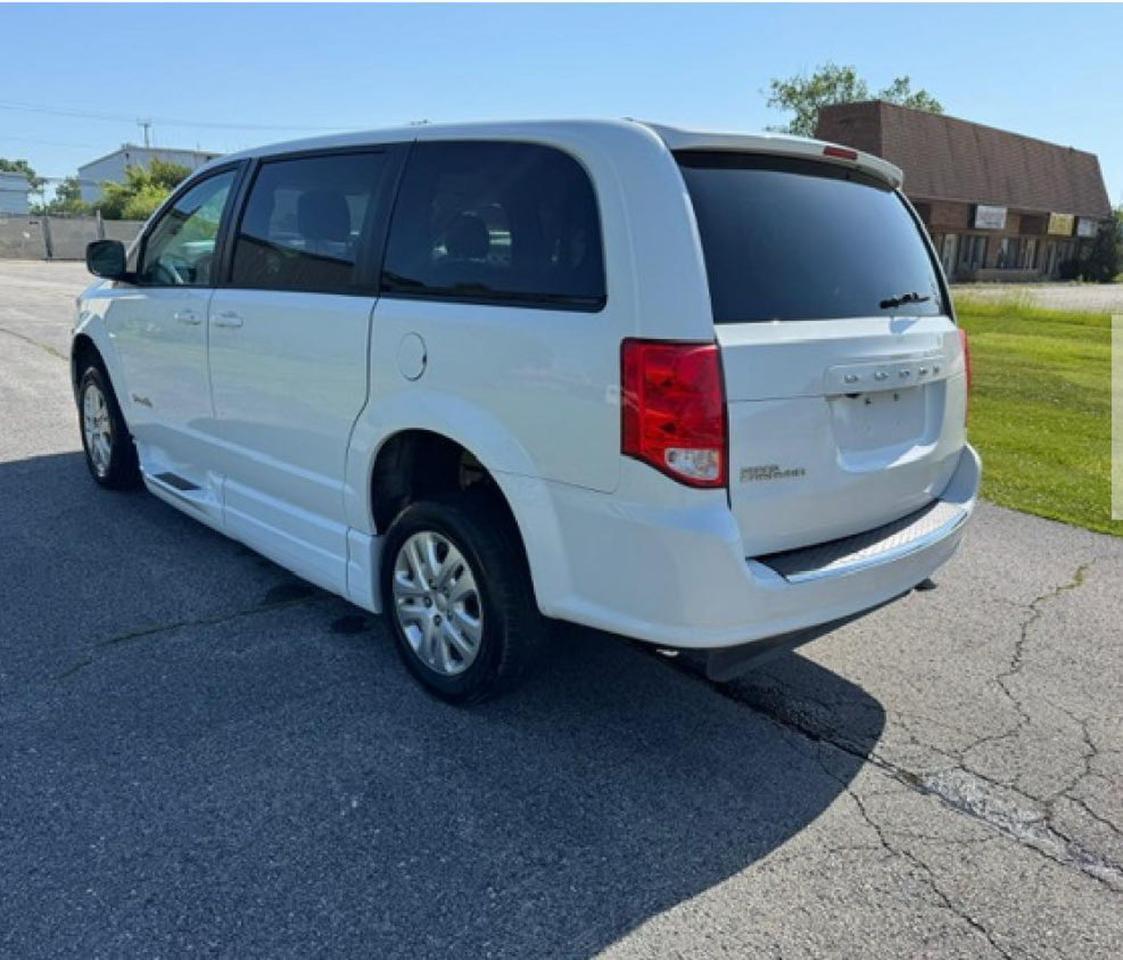 2018 Dodge Grand Caravan Se - Фото 3