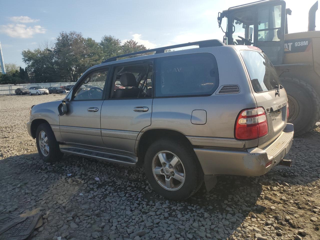 2003 Toyota Land Cruiser - Фото 2