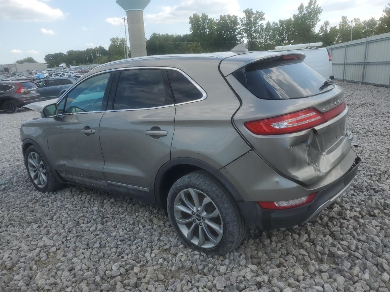 2016 Lincoln Mkc Select - Image 2