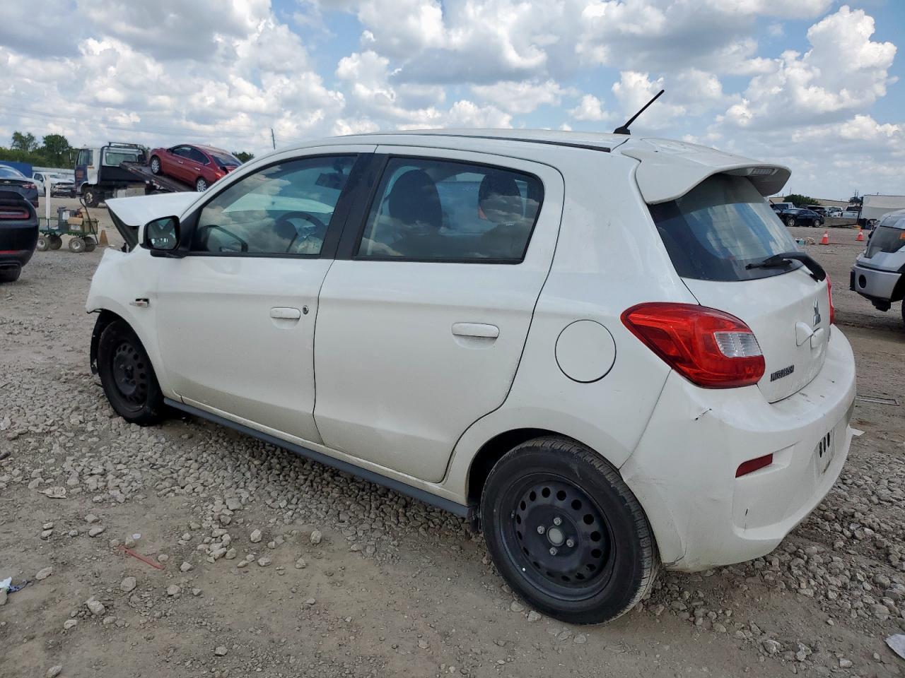 2019 Mitsubishi Mirage Es - Image 2