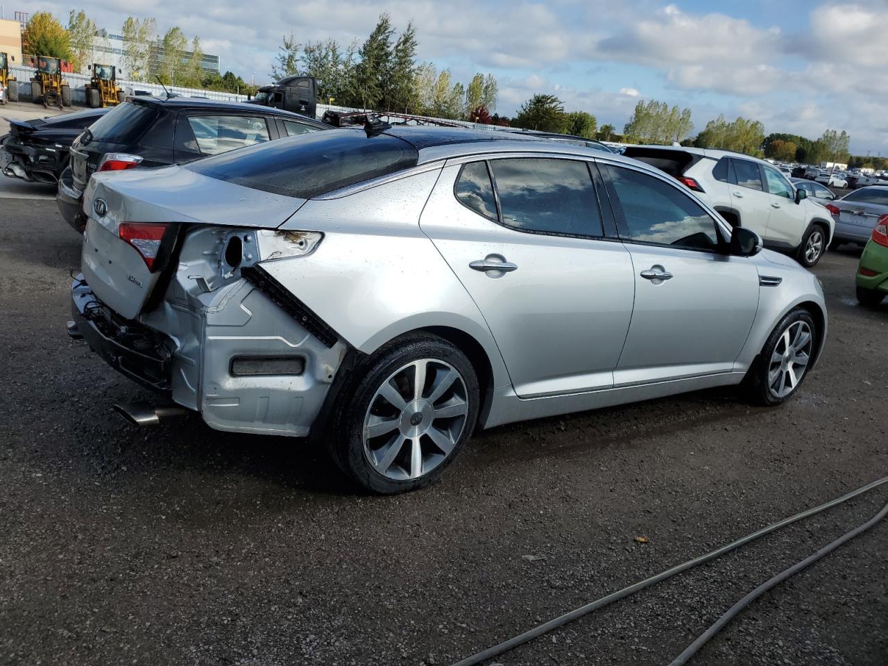 2013 Kia Optima Ex - Image 3