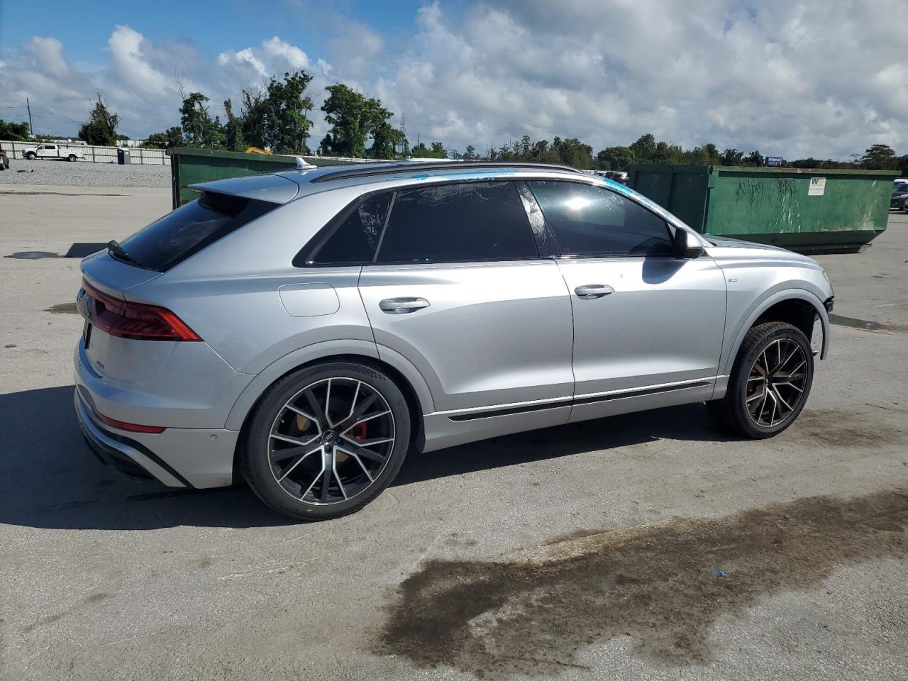 2019 Audi Q8 Prestige S-Line - Фото 3