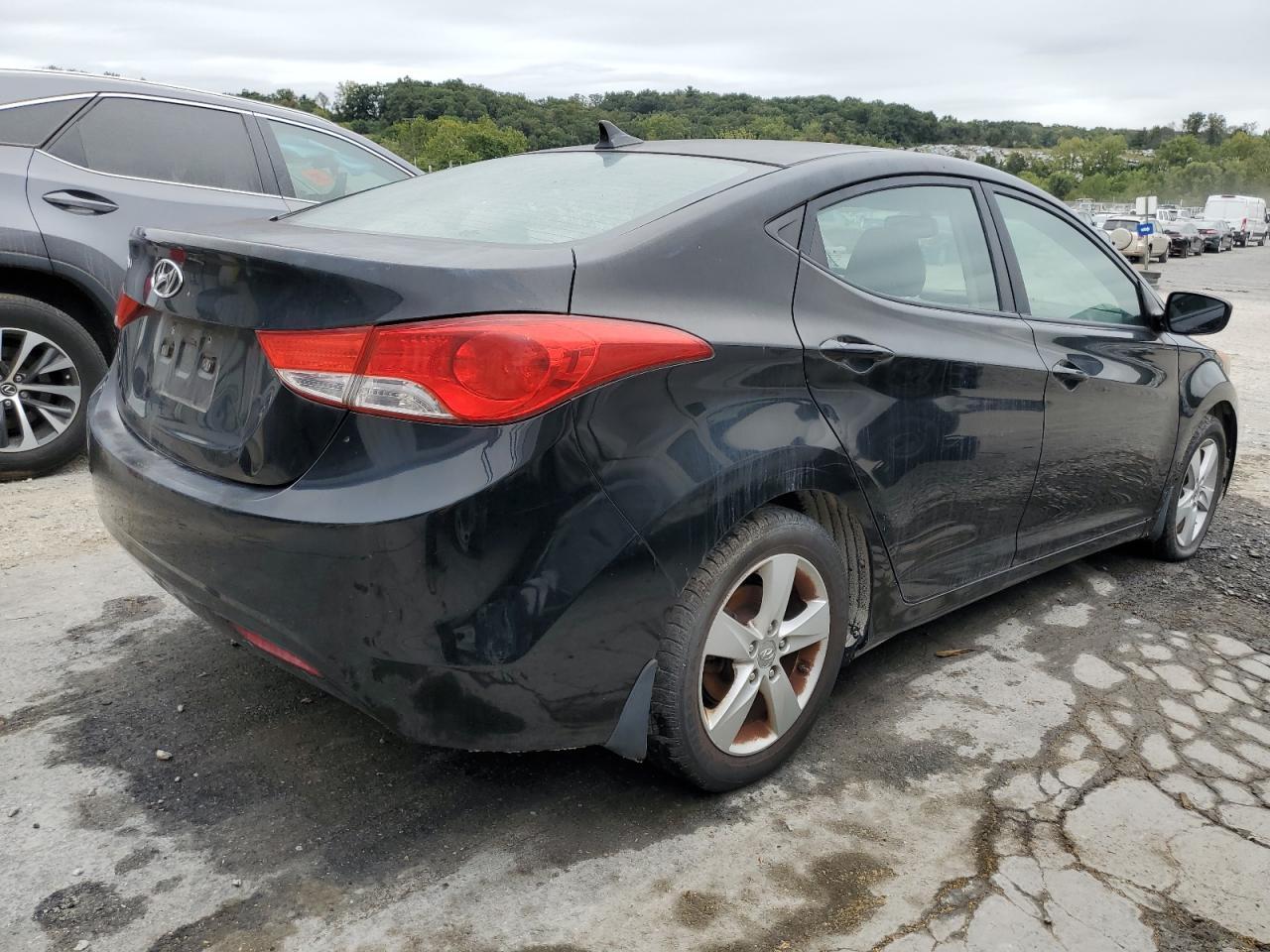 2013 Hyundai Elantra Gls - Фото 3