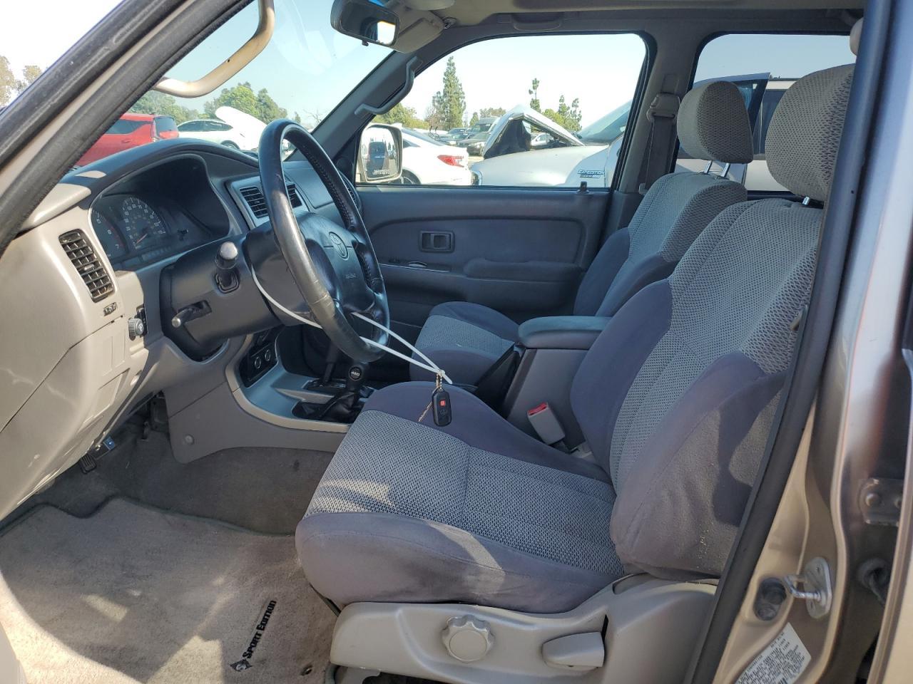 2002 Toyota 4Runner Sr5 - Фото 7