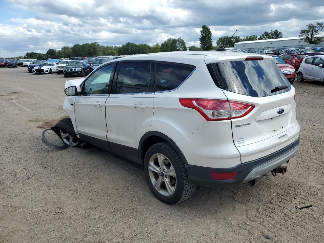 2013 Ford Escape Se - Фото 2