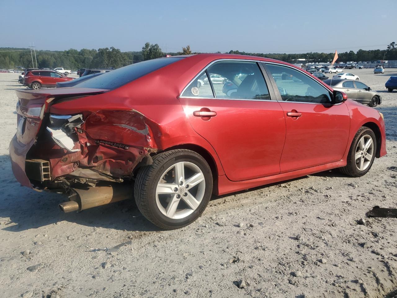 2013 Toyota Camry L - Фото 3