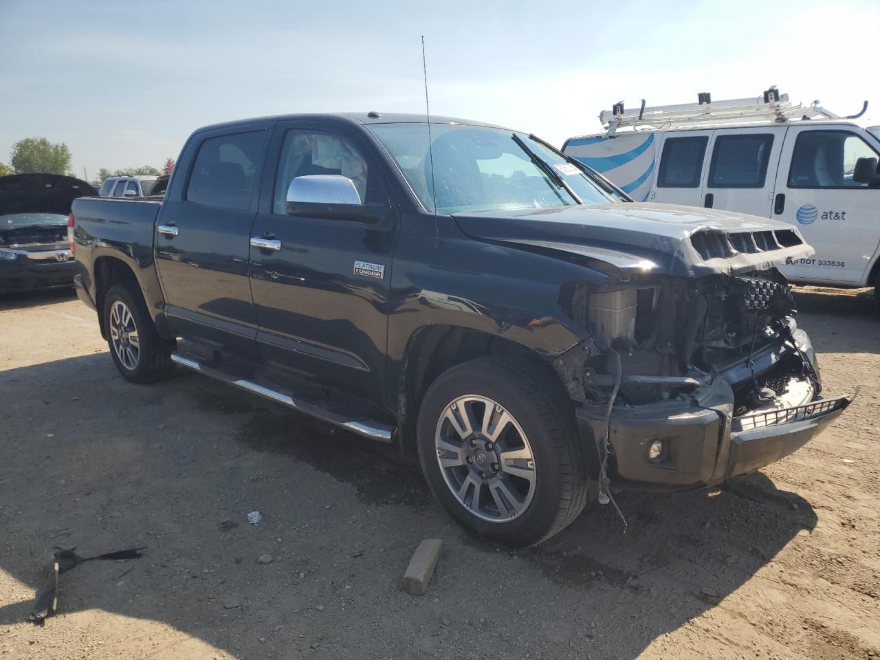 2018 Toyota Tundra Crewmax 1794 - Фото 4