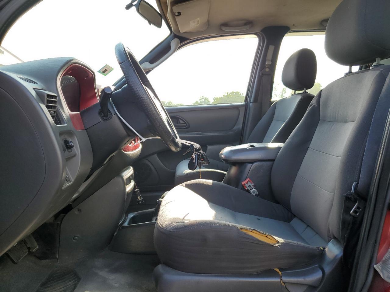 2004 Ford Escape Xls - Image 7