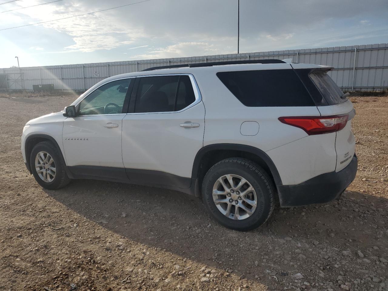 2019 Chevrolet Traverse Lt - Фото 2
