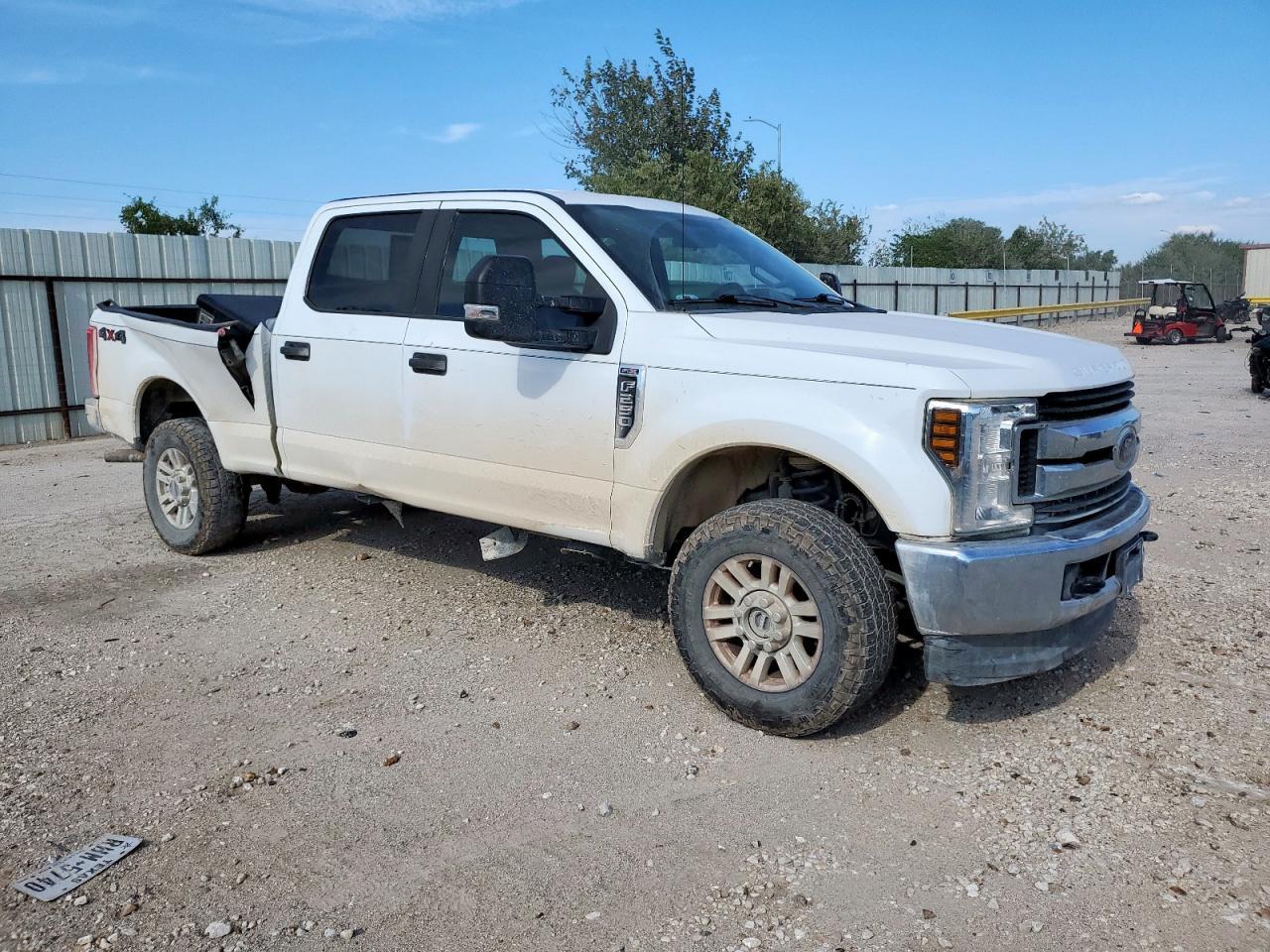 2019 Ford F250 Super Duty - Фото 4
