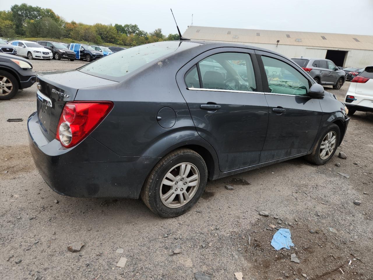 2013 Chevrolet Sonic Lt - Фото 3