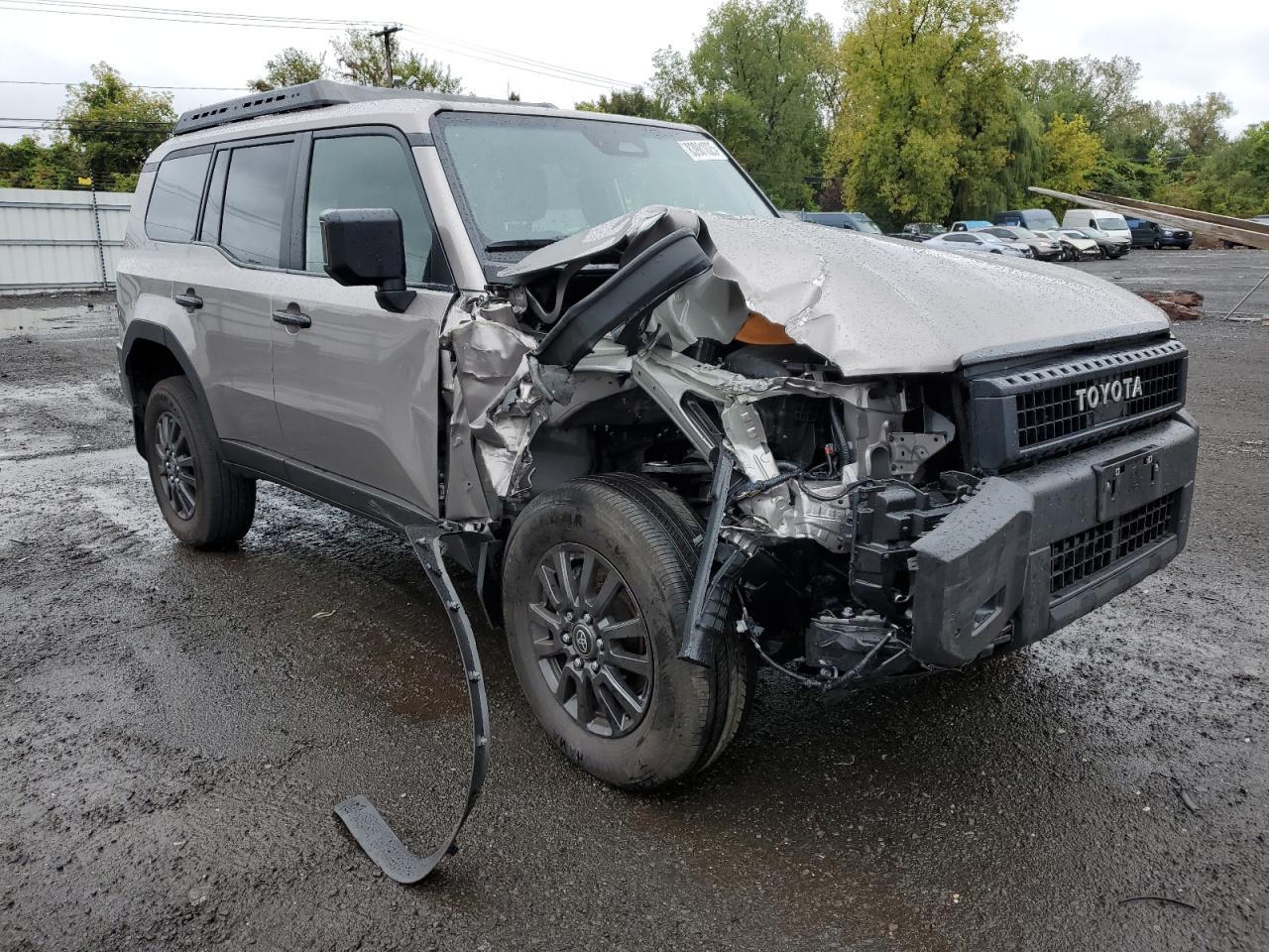 2025 Toyota Land Cruiser Base - Фото 4