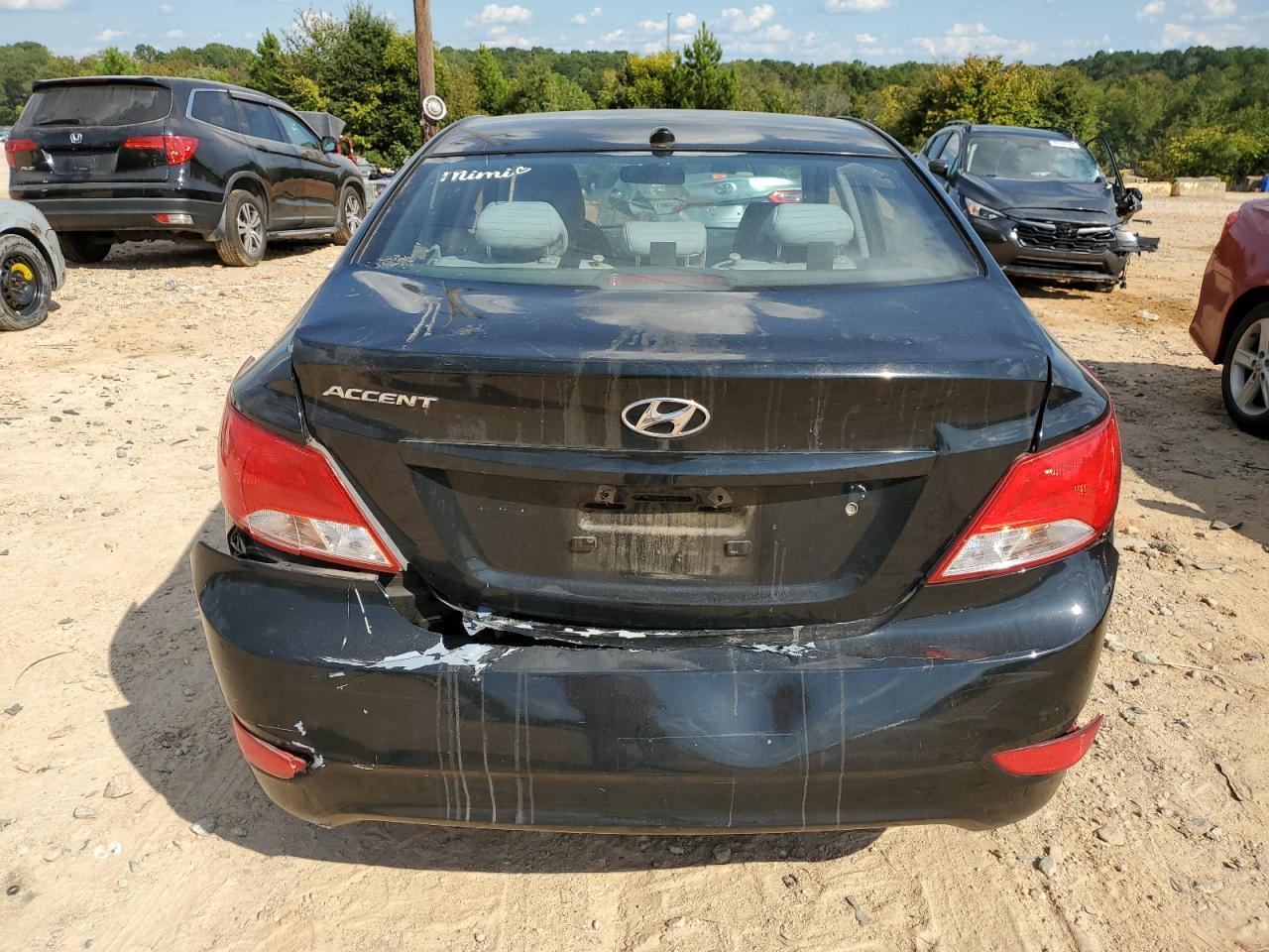 2017 Hyundai Accent Se - Фото 6