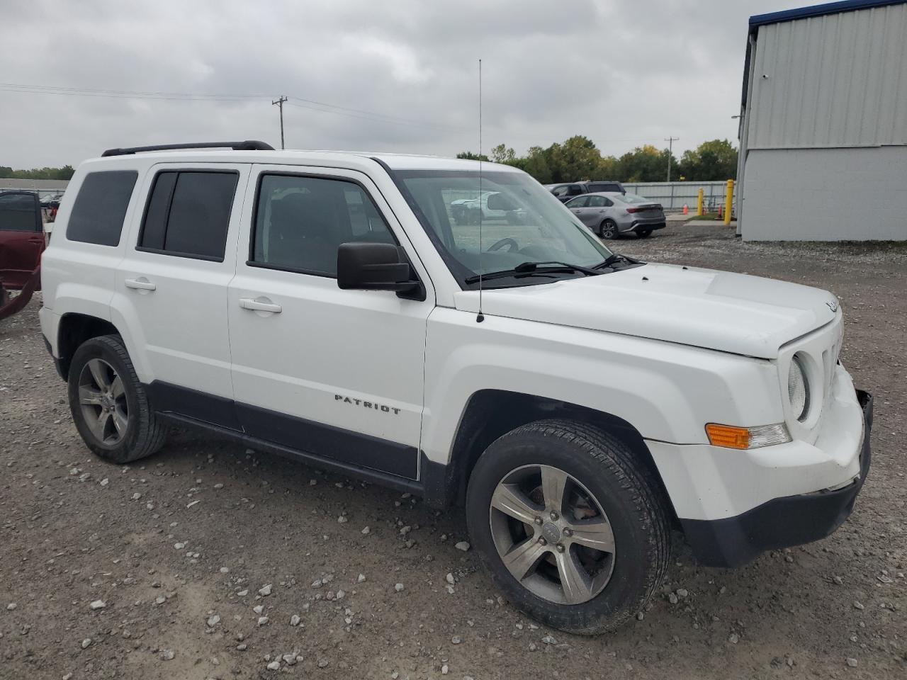 2016 Jeep Patriot Latitude - Image 4