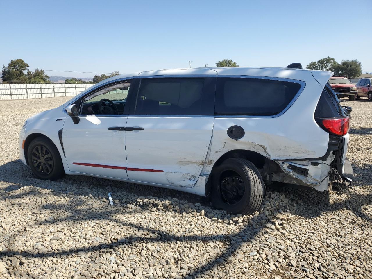 2018 Chrysler Pacifica L - Фото 2