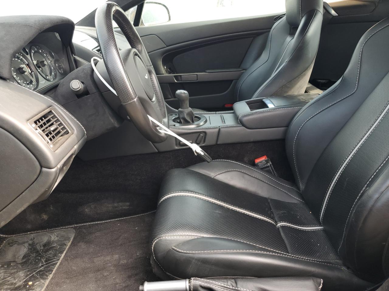 2015 Aston Martin V8 Vantage - Image 7