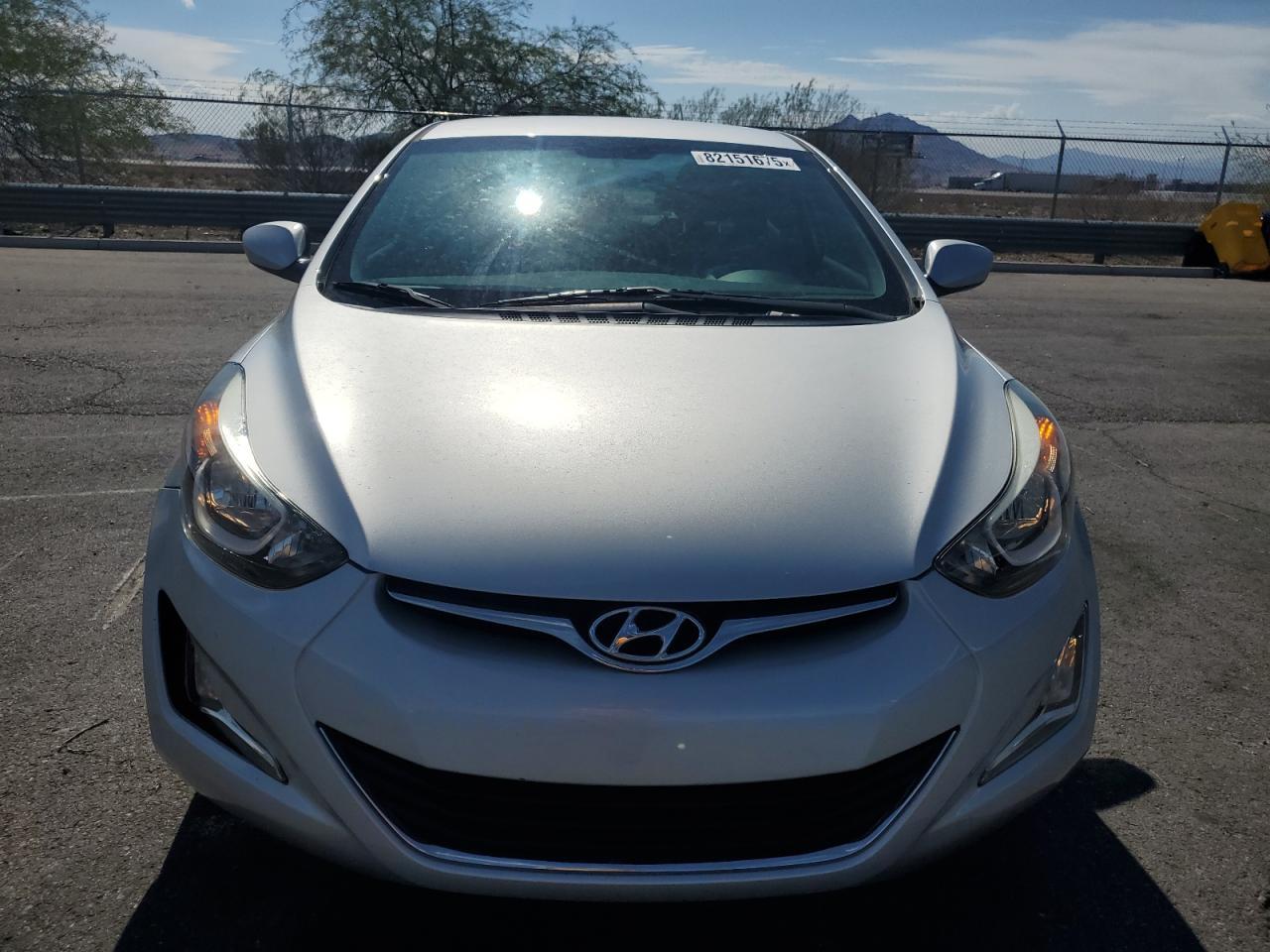 2016 Hyundai Elantra Se - Фото 5