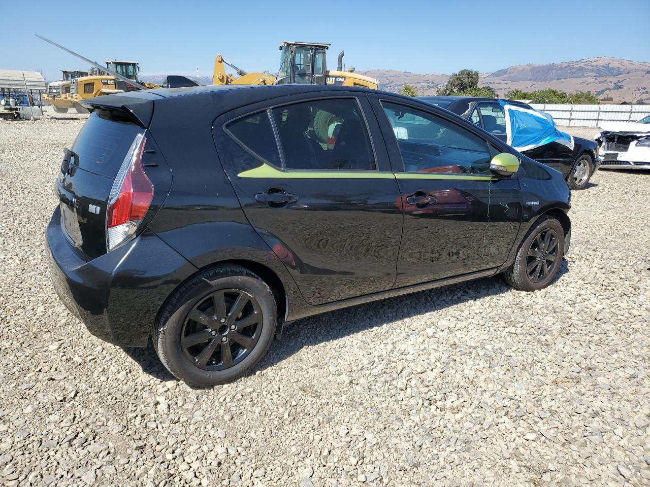 2016 Toyota Prius C - Фото 3