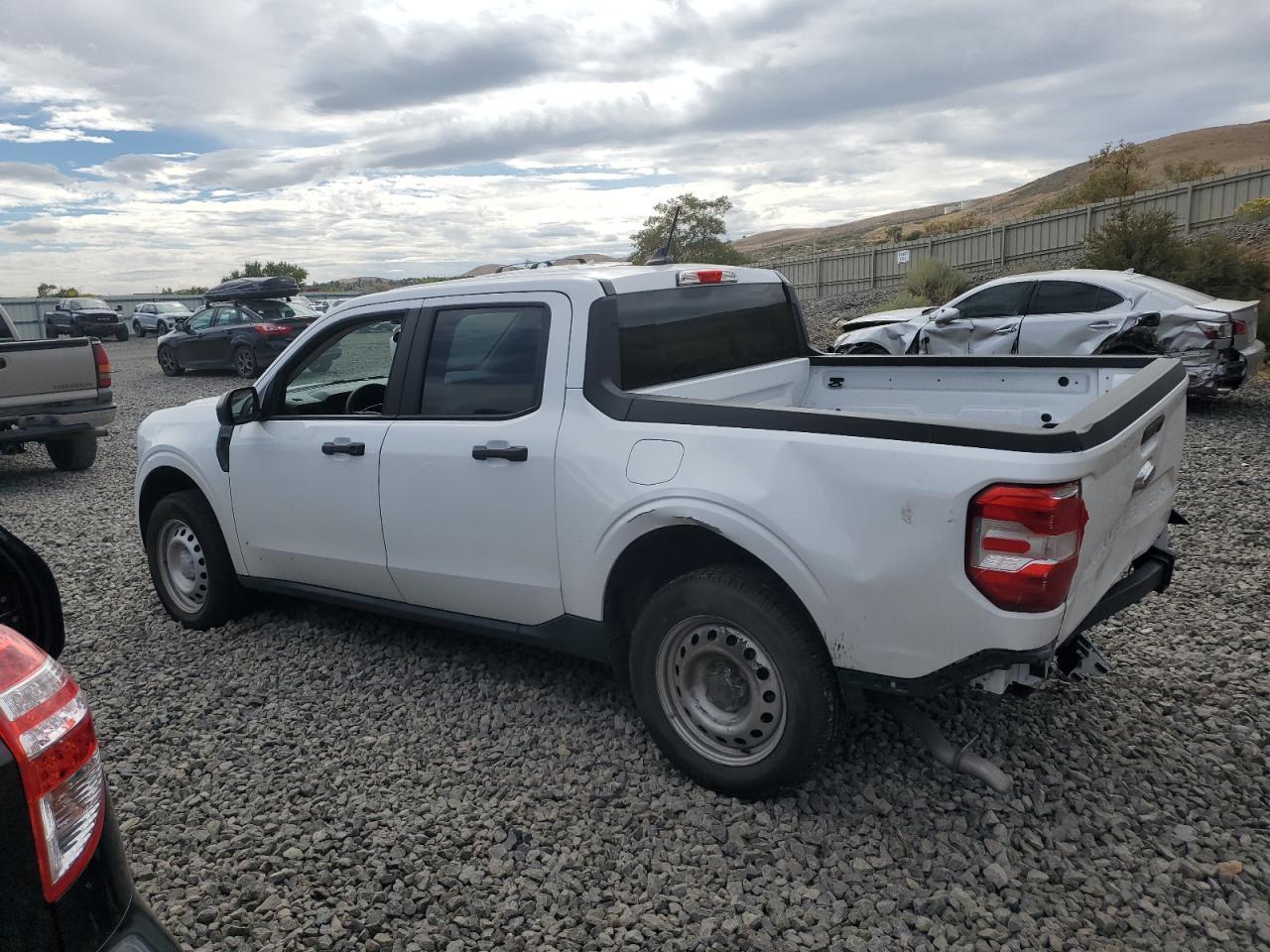 2024 Ford Maverick Xl - Фото 2