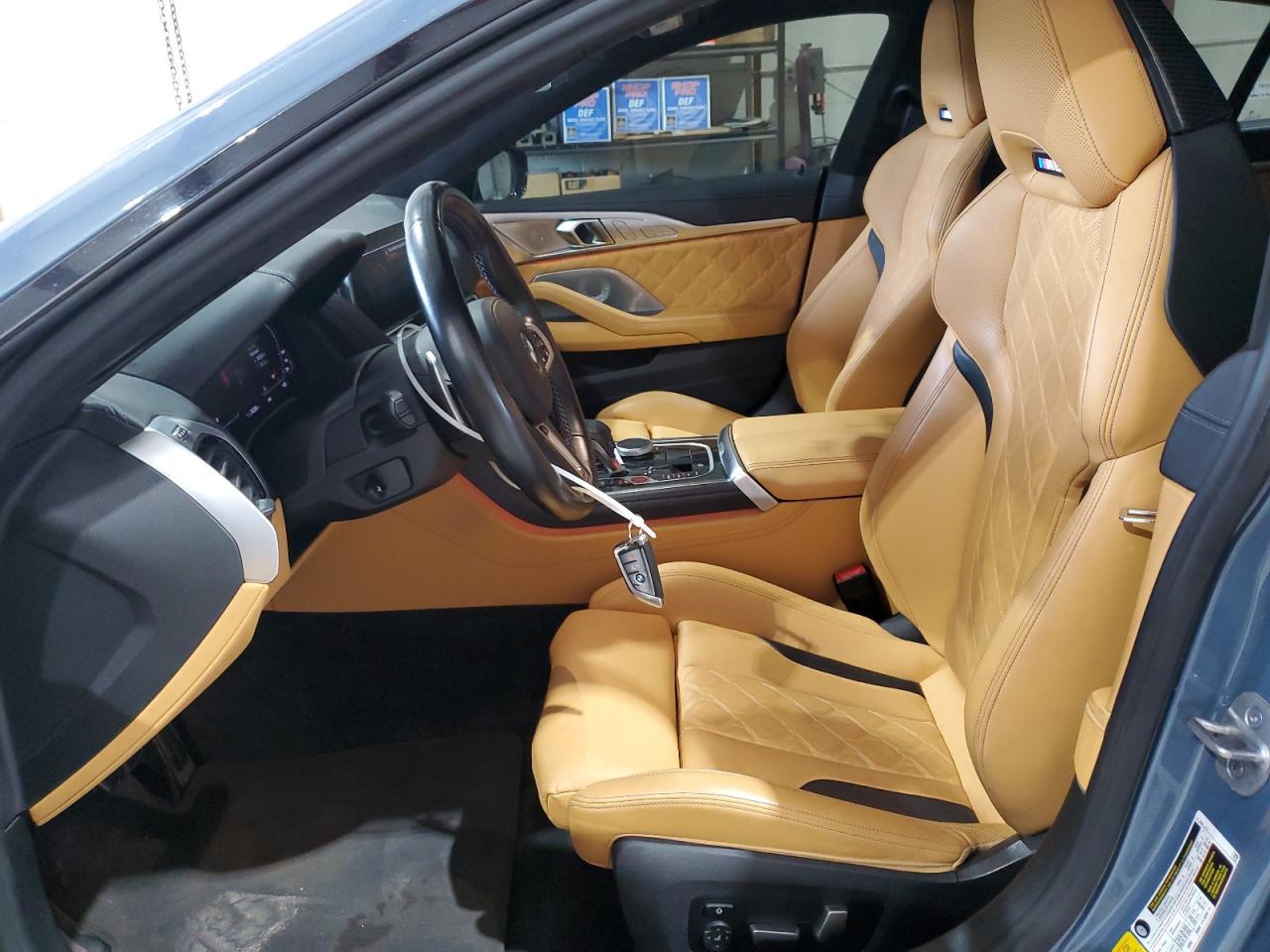 2022 BMW M8 - Фото 7