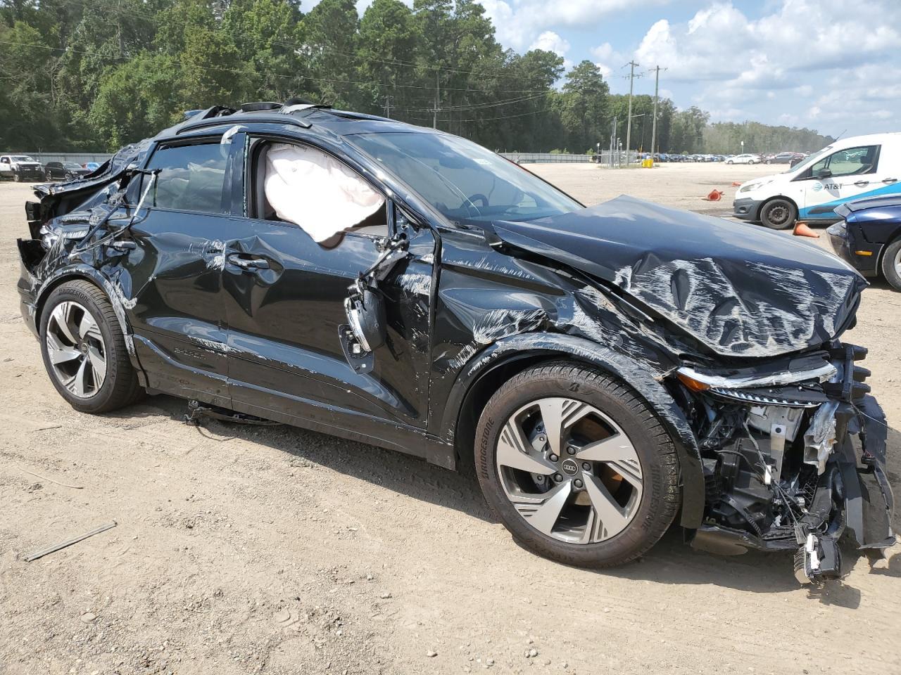 2025 Audi Q6 E-Tron Premium Plus