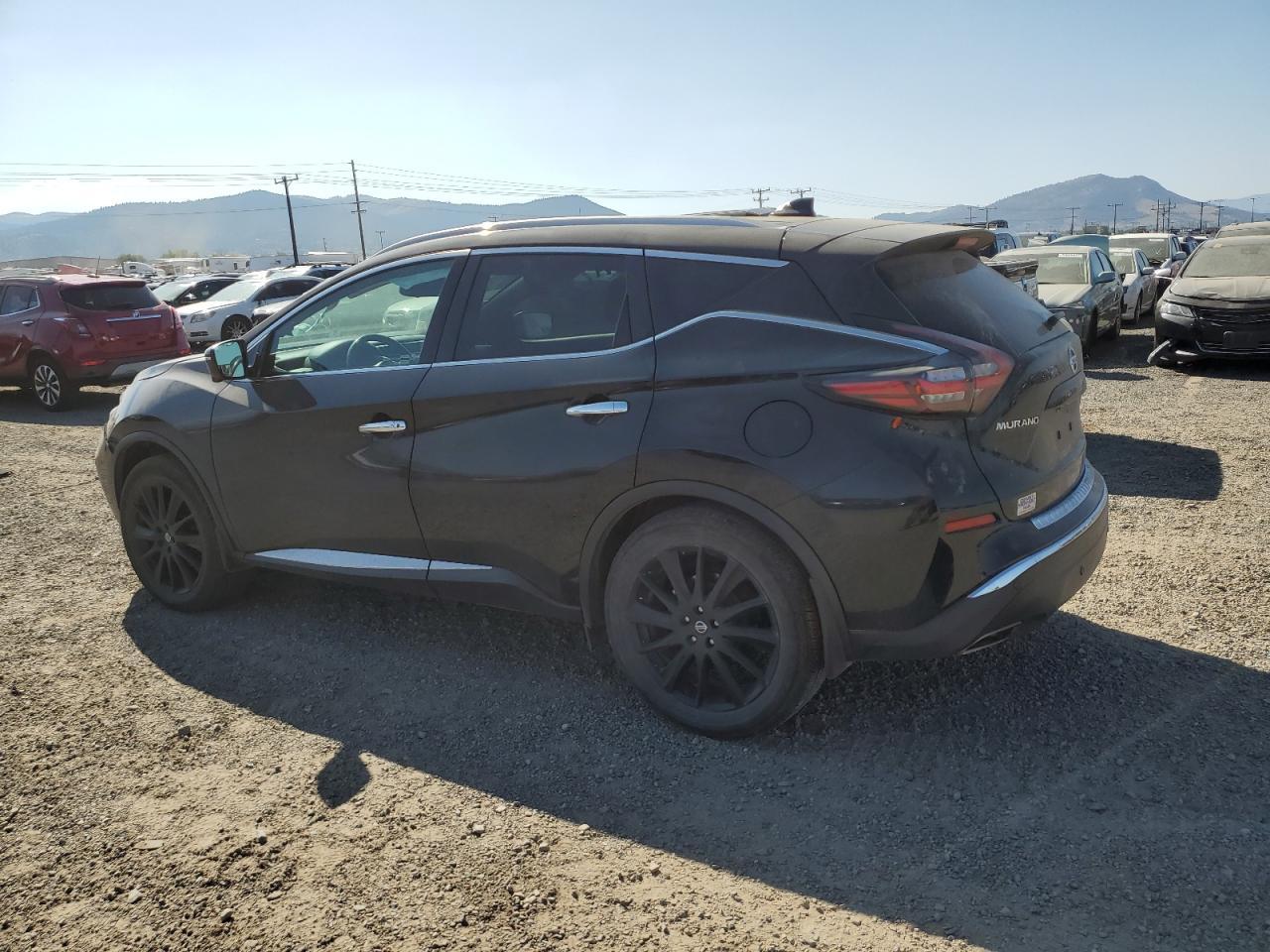 2020 Nissan Murano Platinum - Image 2