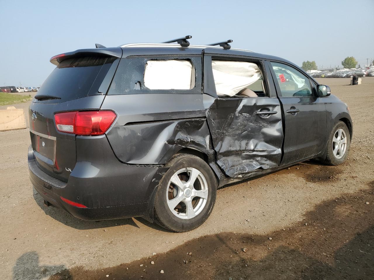 2017 Kia Sedona Lx - Фото 3