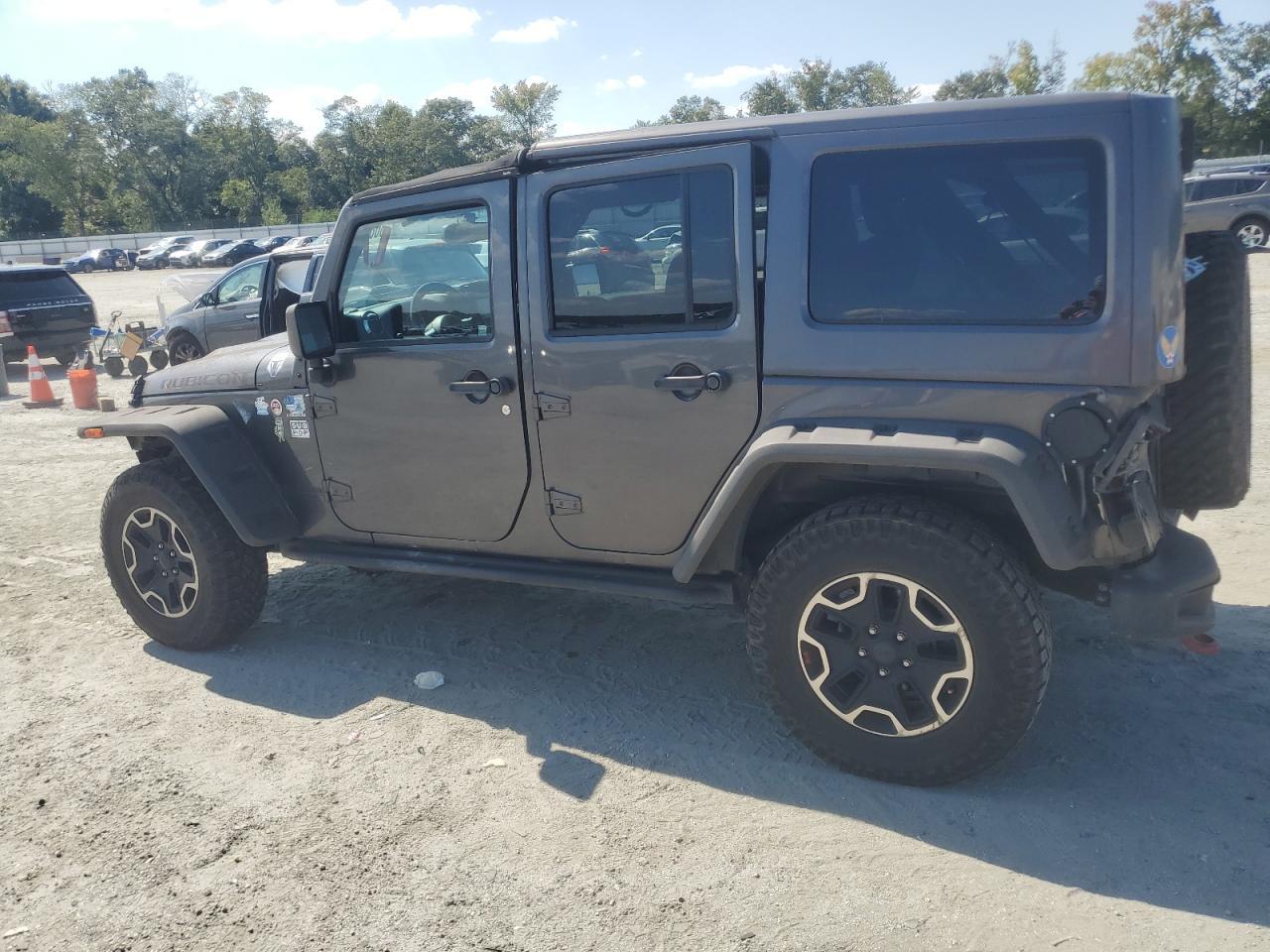 2016 Jeep Wrangler Unlimited Rubicon - Фото 2
