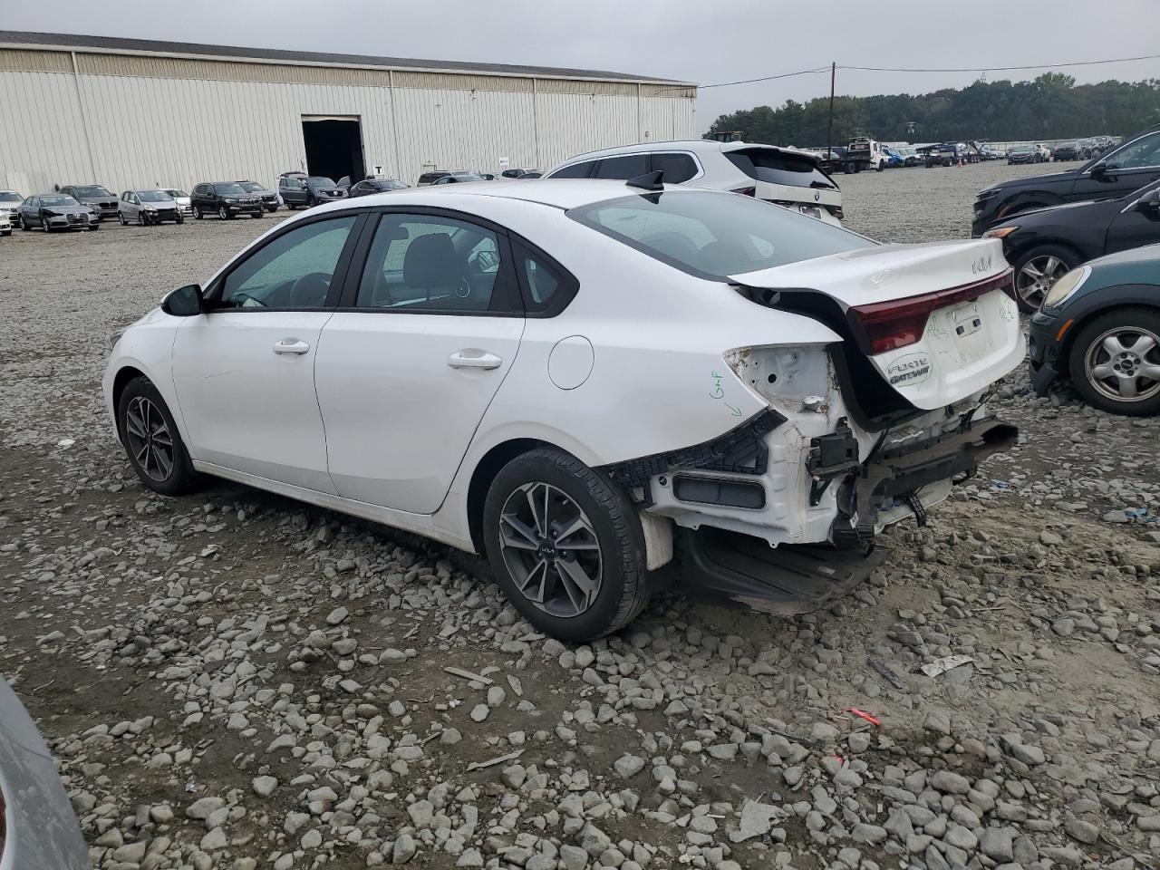 2023 Kia Forte Lx - Image 2