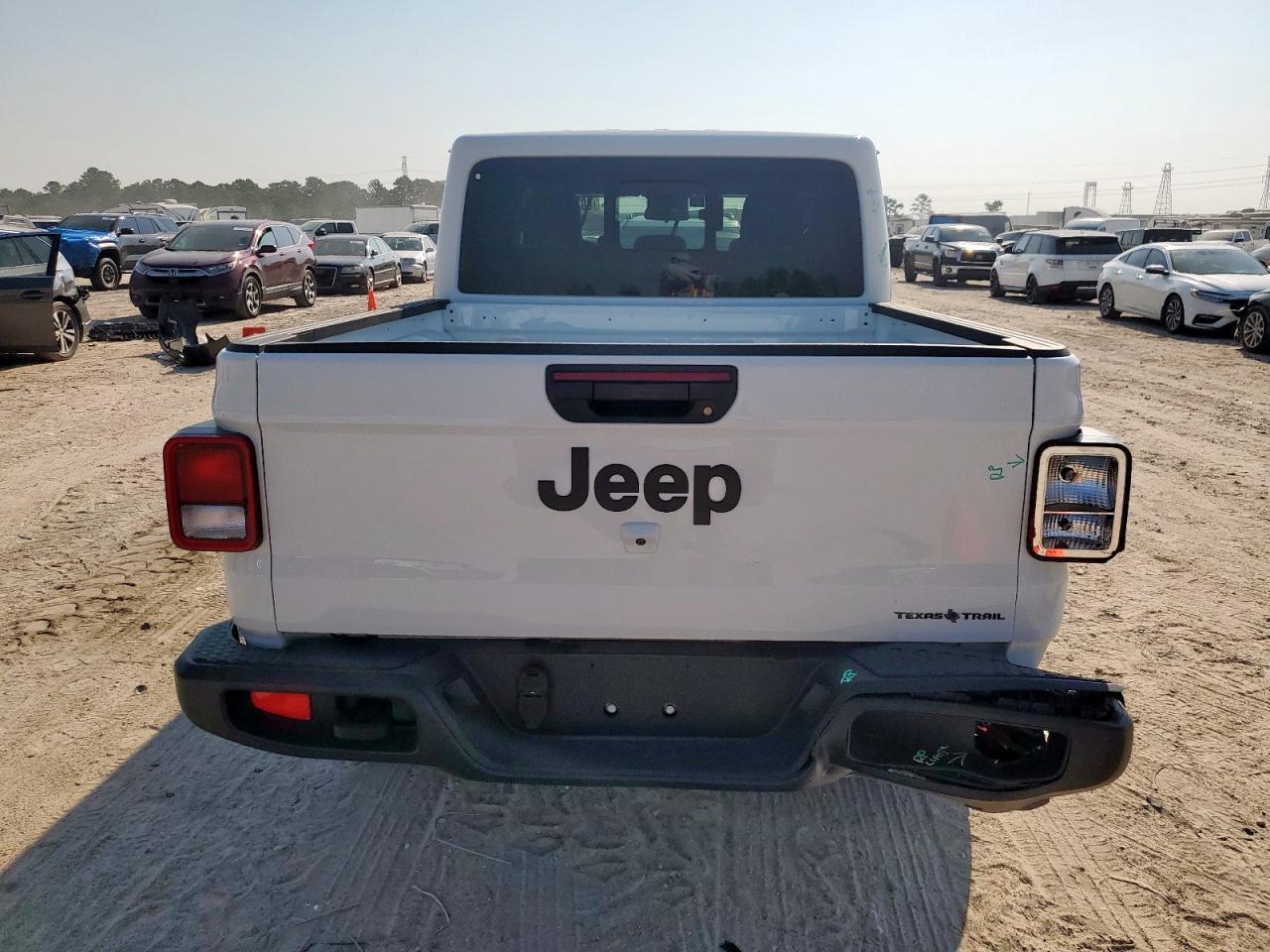 2025 Jeep Gladiator Sport - Фото 6